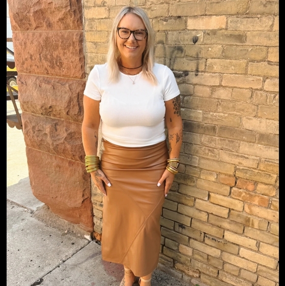 Hem & Thread Dresses & Skirts - Hem & Thread Pleather Midi Skirt NWT